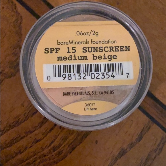 NEW Bareminerals id Powder Foundation Medium